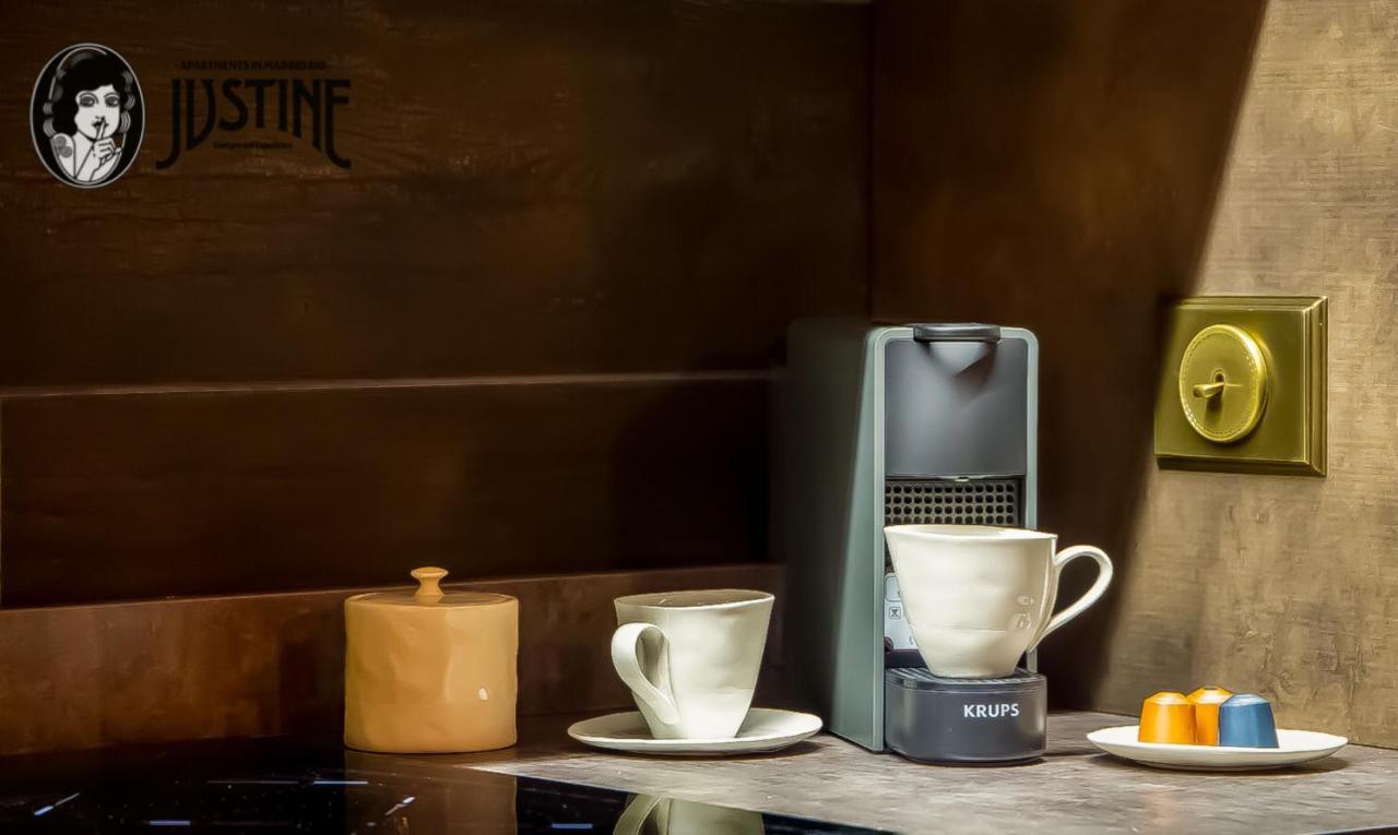 Suite Opium Den By Justine Apartments Apartamento Turistico En Madrid Rio Exterior foto