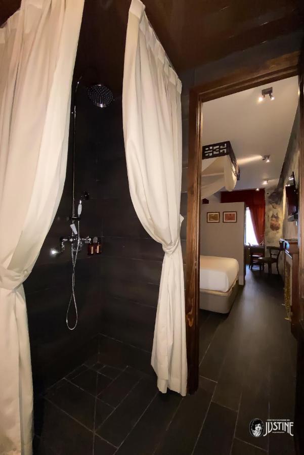Suite Opium Den By Justine Apartments Apartamento Turistico En Madrid Rio Exterior foto